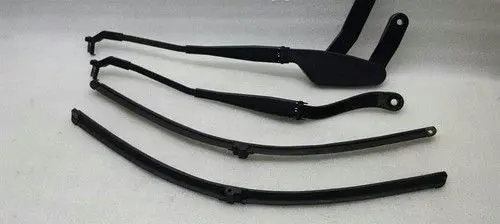 Mercedes-Benz C W204 Rear wiper blade arm A2048201444
