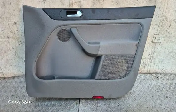 Volkswagen Golf Plus Front door card panel trim 5M1868110 5M0868080A
