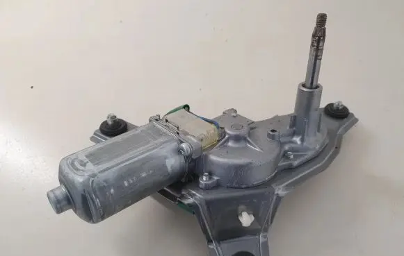 Mitsubishi Outlander Rear window wiper motor 2596000421