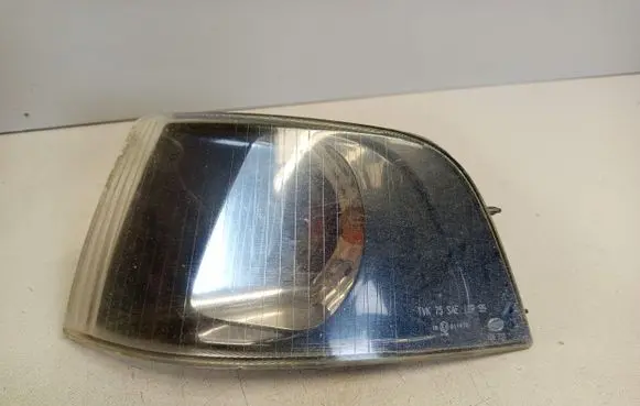 Volvo S40, V40 Front indicator light 30621834 30621832