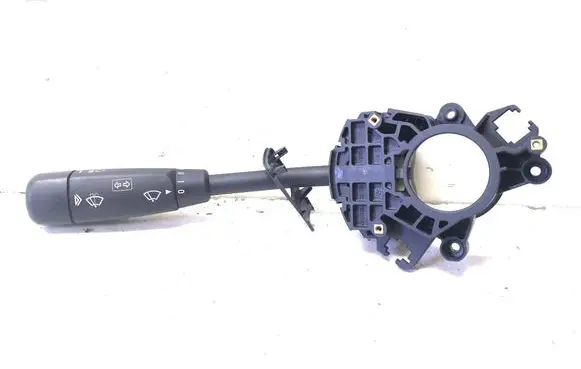 Wiper turn signal indicator stalk/switch