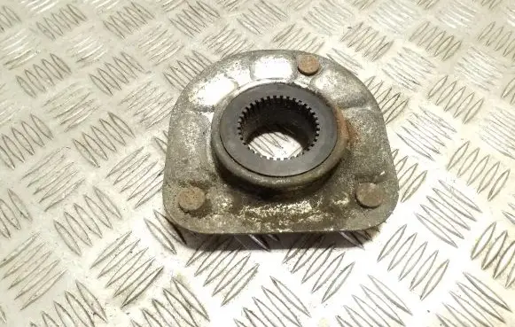 Volvo V70 Front upper strut mount 