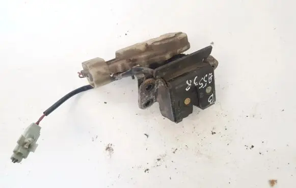 Mazda Premacy Tailgate/trunk/boot lock/catch/latch