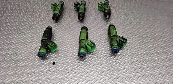 Chrysler Voyager Fuel injectors set 0280156007