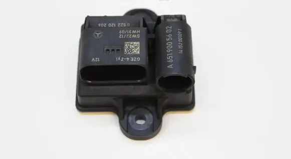 Audi A4 S4 B9 8W Glow plug pre-heat relay A6519005602