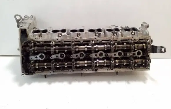 BMW X6 F16 Engine head 7812929 11318575440 8575440