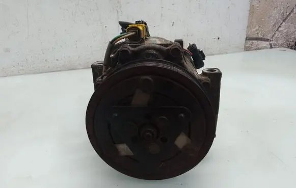 Citroen C5 Air conditioning (A/C) compressor (pump) 9654764280