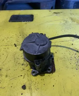 Renault Scenic II - Grand scenic II Vacuum pump 163451323