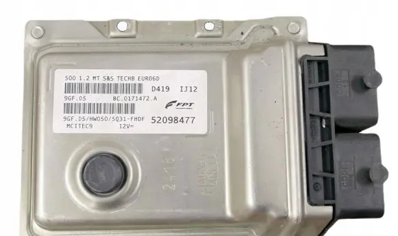 Fiat 500 Engine control unit/module 52098477 9GFD5