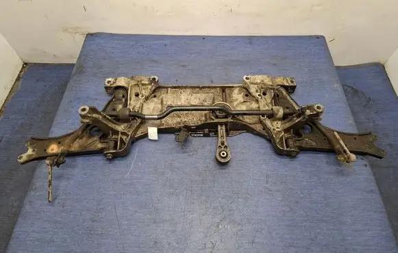 Volkswagen Golf V Front subframe