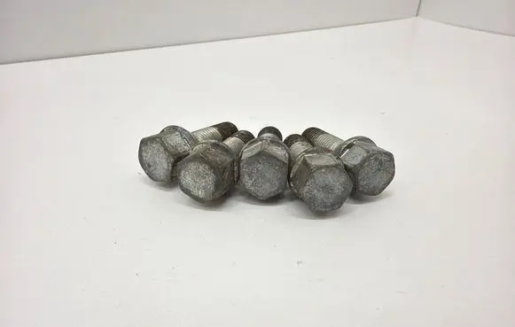 BMW 5 E60 E61 Nuts/bolts 