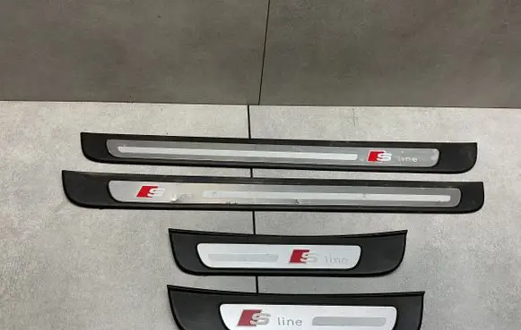 Audi A5 Sportback 8TA sill trim set (inner) 8T8853376A 8T8853375A