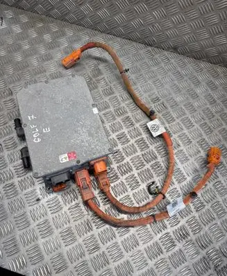 Volkswagen e-Golf Voltage converter inverter 12E915682L 10116724