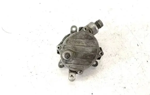 Volvo V70 Vacuum pump 30731825