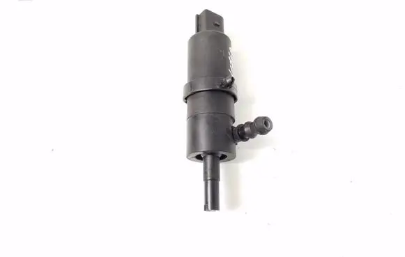 Mercedes-Benz CLA C117 X117 W117 Headlight washer pump A2048690021