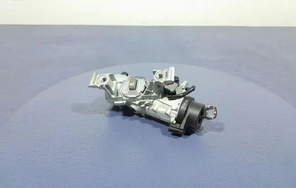 Audi A3 S3 A3 Sportback 8P Ignition lock 1K0905851B