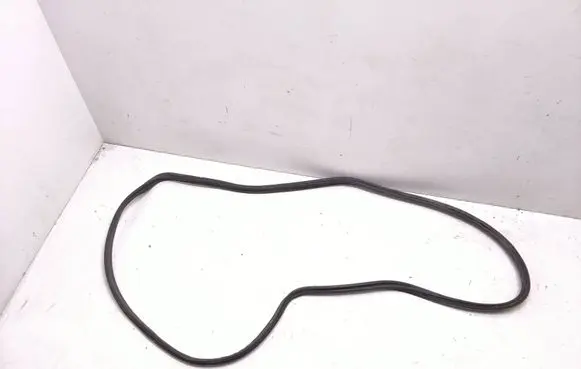 Mercedes-Benz C W204 Trunk rubber seal (body) 