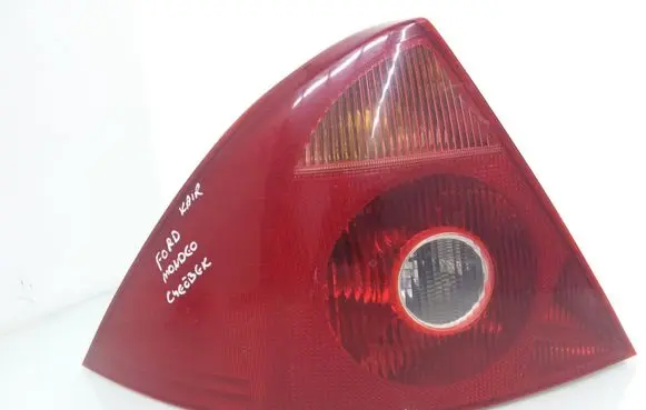 Ford Mondeo Mk III Rear/tail lights 1S7113405A 1S7X13N099A