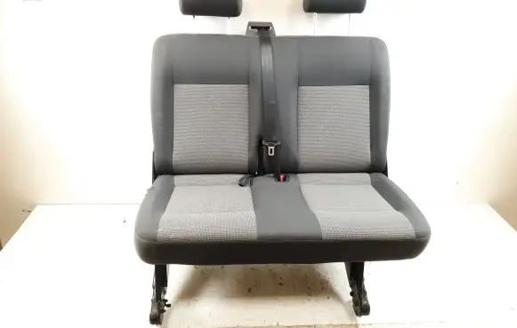 Volkswagen Transporter - Caravelle T5 Second row seats 
