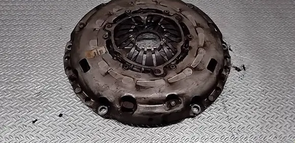 Opel Zafira B Pressure plate 55353062