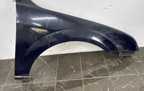 Ford Mondeo Mk III Fender 