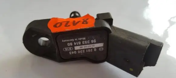 Citroen C4 I Picasso Air pressure sensor 0261230043 9639381480