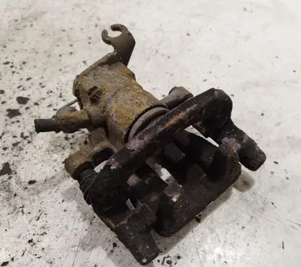Mitsubishi Colt Rear brake caliper