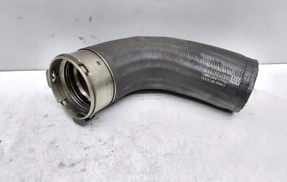 Volvo V60 Intercooler hose/pipe 31370286