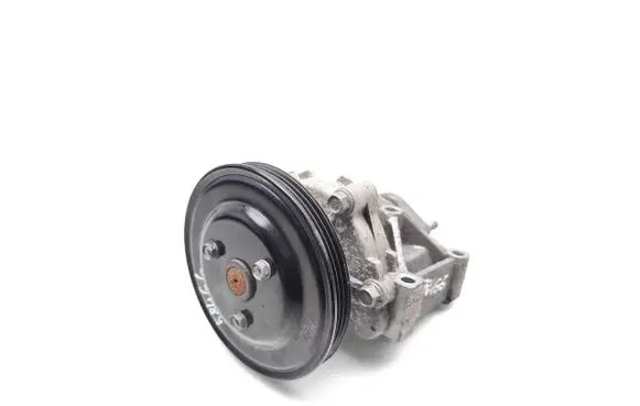 Mitsubishi Outlander Water pump 