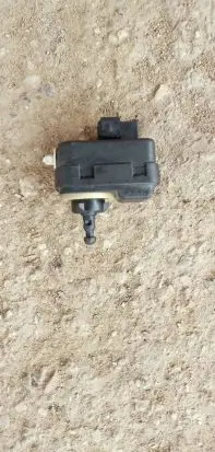 Volvo XC70 Headlight level height control switch