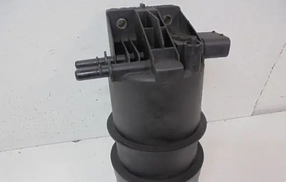 Iveco Daily 3rd gen Fuel filter housing 504182148