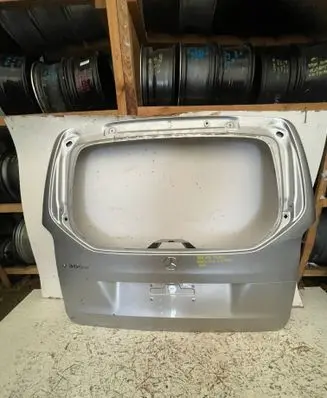 Mercedes-Benz V Class W447 Truck tailgate 