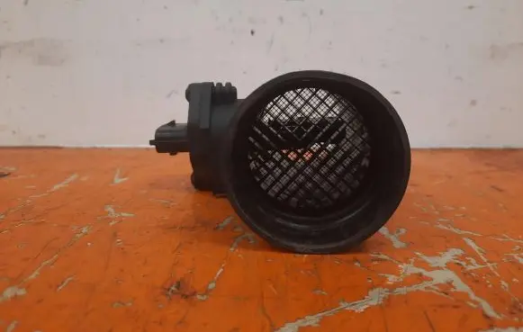 Opel Agila A Mass air flow meter 0280213119