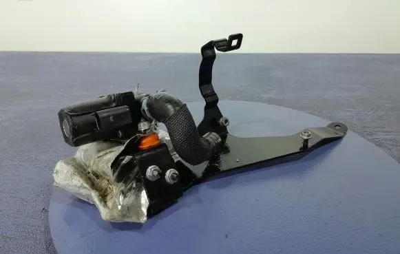Audi Q7 4M Vacuum valve 1T0820036B