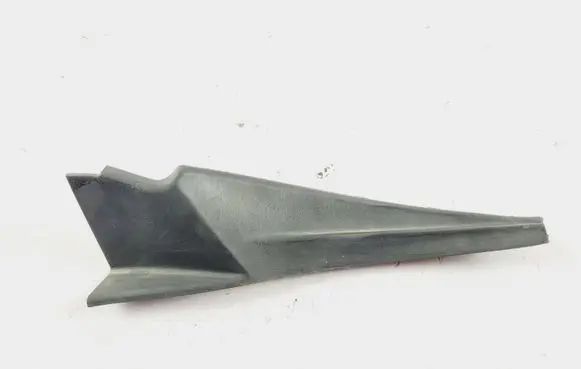 Nissan Pathfinder R52 Windshield trim 668943KA0A