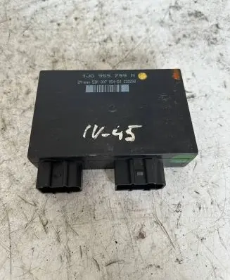 Volkswagen Golf IV Comfort/convenience module 1j0959799n