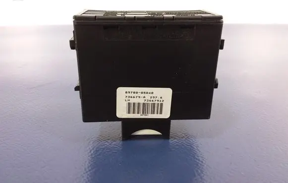 Toyota Avensis Verso Other control units/modules 89780-05040