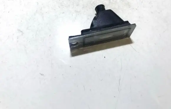 Volvo V70 Number plate light 9187153