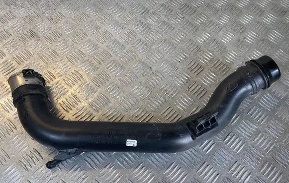 Mercedes-Benz A W176 Intercooler hose/pipe A6070900242 0113925A 4012768A