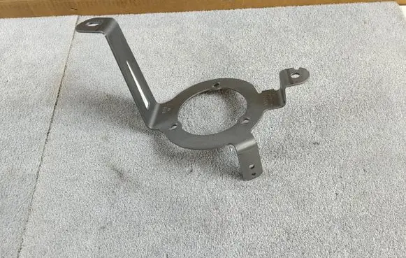 Audi A3 S3 8V Secondary air pump holder 5Q0906617A