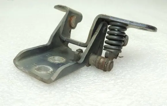 Chrysler Grand Voyager V Front door upper hinge 68030375AB