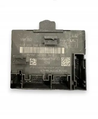Audi A3 S3 8V Door control unit/module 5Q0959392B