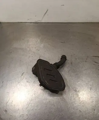 Renault Espace IV Intake resonator H8200473941 8200472602a