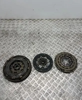 Nissan Qashqai Clutch set kit DJ7302100495R