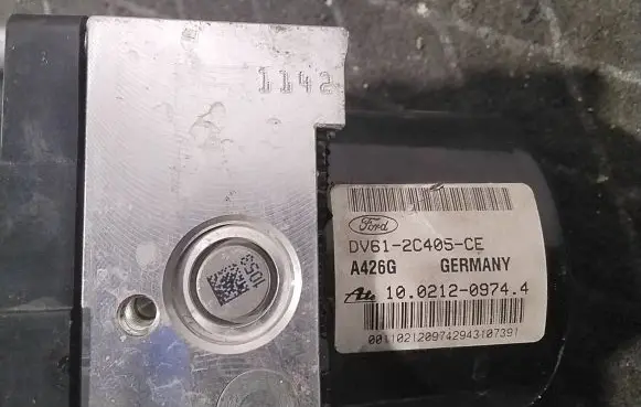 Ford Connect ABS Pump 28561198223 613A1200005 10096101813