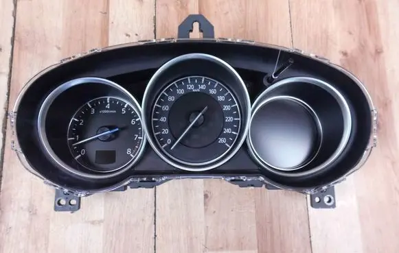 Mazda CX-5 II Speedometer (instrument cluster) KD3M55430D KD3M