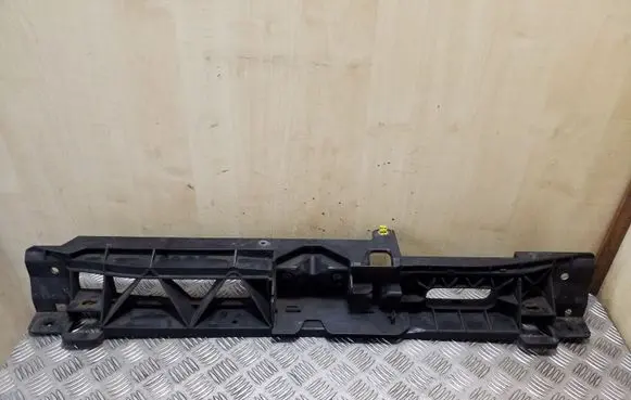 Top upper radiator support slam panel