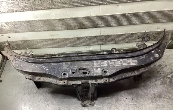 Renault Espace - Grand espace IV Radiator support slam panel 005471