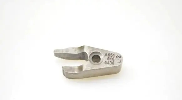 Mercedes-Benz Sprinter W906 Fuel Injector clamp holder A6510160438