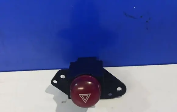 Mitsubishi Grandis Hazard light switch MR962274